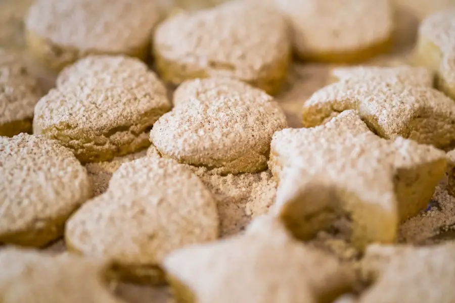 Master the Art of Freezing Cookies: Expert Tips for Long-lasting Treats